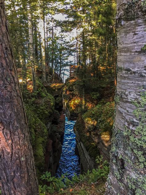 Wisconsin Explorer: Hiking the Apostle Islands National Lakeshore Trail