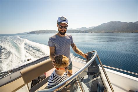 Boat Owners: How to Prevent Your Boat From Being Stolen - Byrnes Agency ...