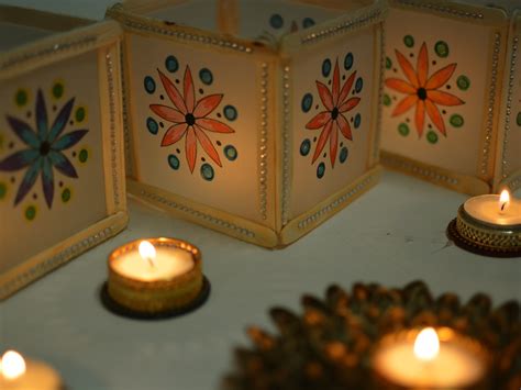 Mini mandala Diwali lantern with Popsicles in 5 minutes