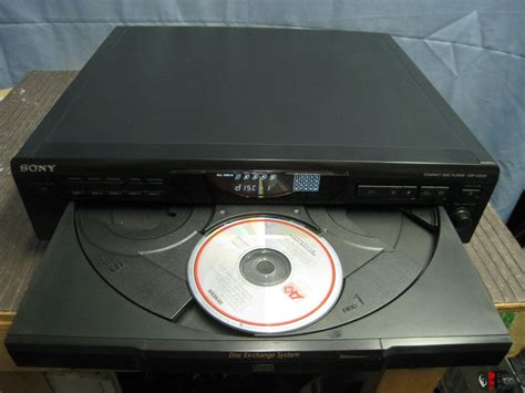 Sony CD Player 5 Disc Carousel CDP CE235 Photo #599432 - Canuck Audio Mart