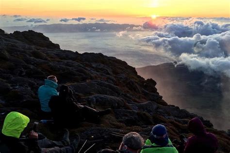 Mount Pico Night Hike, Madalena