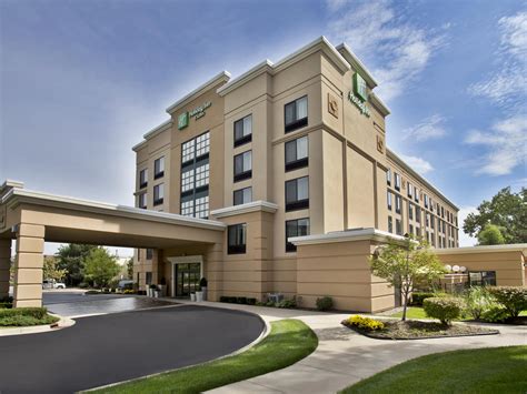 Holiday Inn Hotel & Suites Ann Arbor Univ. Michigan Area Map & Driving ...