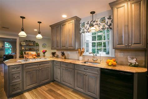 Custom Wood Kitchen Cabinet Doors | Kitchen Magic