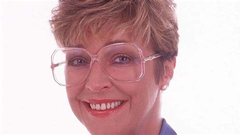 Twitter reacts to Deirdre Barlow's death