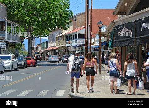 Front street lahaina maui hawaii hi-res stock photography and images ...