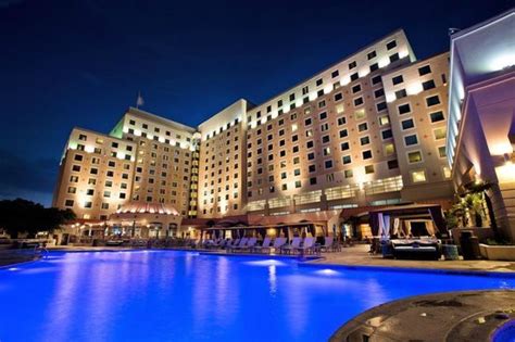 Harrah's Gulf Coast (Biloxi, MS) 2018 Hotel Review & Ratings - Family ...