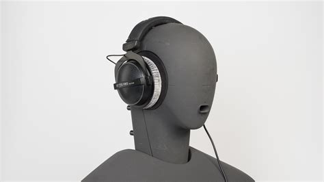 Beyerdynamic DT 770 PRO Review - RTINGS.com