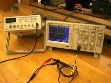 Function Generator & Oscilloscope 100_4507.MOV - YouTube