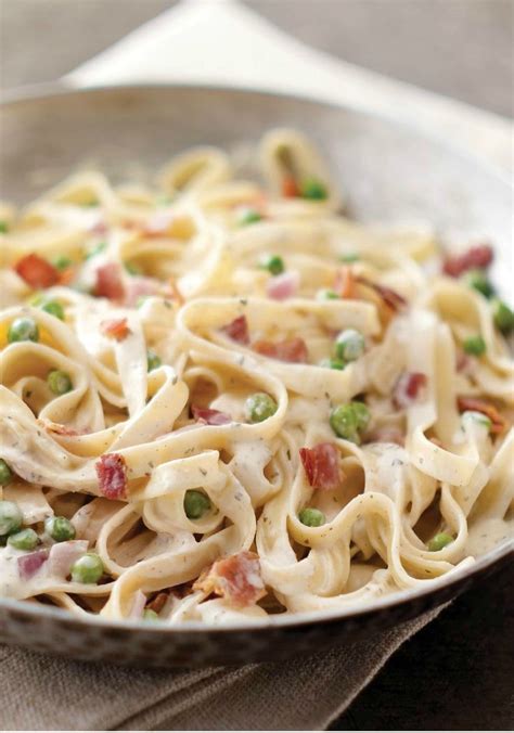 PHILADELPHIA Quick Pasta Carbonara Recipe | Pasta dishes, Fettuccine ...