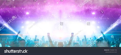 20,464 Concert Gathering Images, Stock Photos & Vectors | Shutterstock