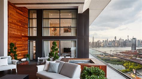 The Best Hotels with a Balcony in NYC | Condé Nast Traveler