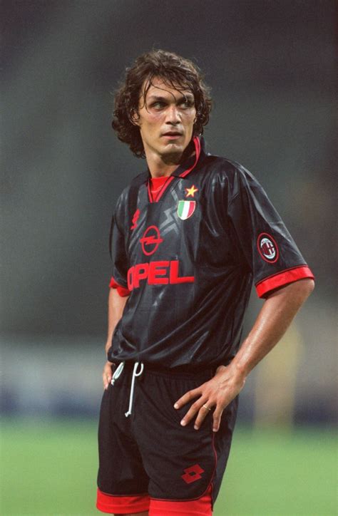 Paolo Maldini (AC Milano) | Lendas do futebol, Futebol soccer ...