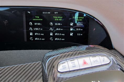 S1nn Explains The Porsche 918 Spyder Infotainment System - Automobile