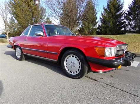 1989 Mercedes-Benz 560SL | Saratoga Automobile Museum