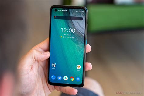 Asus Zenfone 8 pictures, official photos