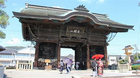 Zenkoji Temple - Nagano Travel