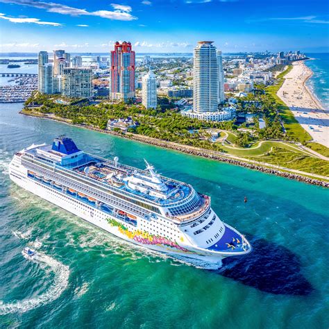 Goodbye, summer! Just kidding, this is Miami. #CruiseNorwegain 📷 ...