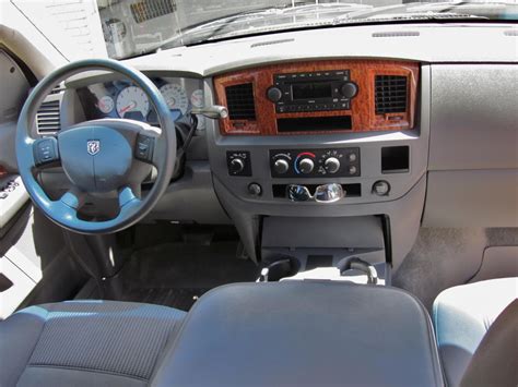 2006 Dodge Ram Pickup 1500 - Interior Pictures - CarGurus