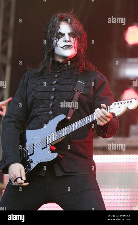 Jim root slipknot hi-res stock photography and images - Alamy