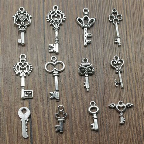 40pcs/lot Key Charms Pendant Antique Silver Color Vintage Key Charm ...