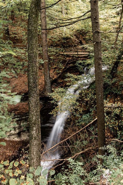 8 best Starved Rock waterfalls you have to see - Wapiti Travel