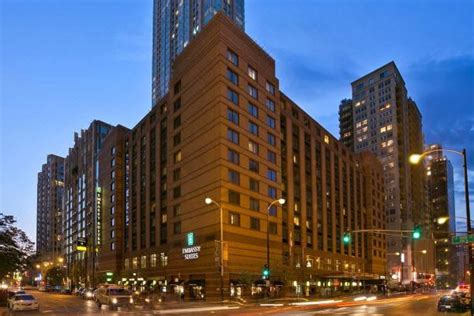 Embassy Suites by Hilton Chicago Downtown River North-Chicago Updated ...