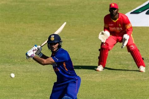 'Gill’s Batting Reminds Me Of Sachin’s Batting'- Fans in awe of Indian ...