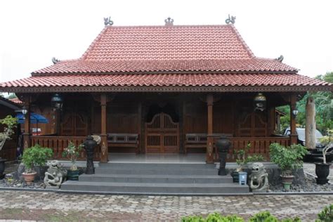 Rumah Adat Jawa