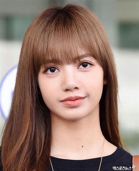 7 Things BLACKPINK Lisa's Facial Features Say About Her Personality ...