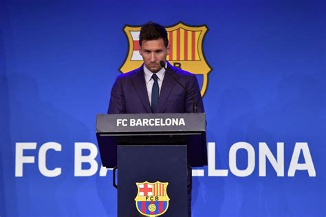 Lionel Messi press conference highlights: The tears; the Barcelona ...