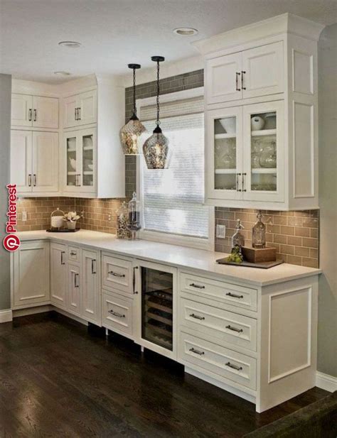 The Best White Kitchen Cabinet Design Ideas To Improve Your Kitchen 11 ...