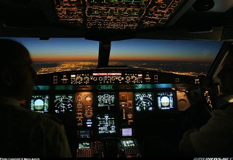 Jet Airlines: Airbus A340 cockpit