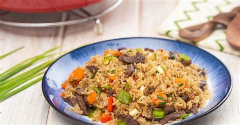 DIY Recipes: How to make a simple flavoured Ghanaian fried rice | Pulse ...