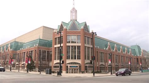 Wisconsin Center new skywalk installation happening Monday, April 10 ...