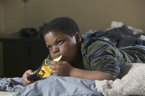 Food Insecurity Linked to Disordered Eating in Patients With Obesity