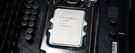 Intel Core i7-13700 vs Intel Core i7-12700K