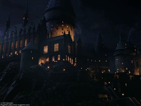 Hogwarts Castle Night Wallpaper