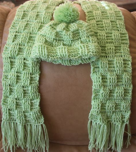 Basket Weave | Scarf crochet pattern, Crochet clothes, Crochet yarn