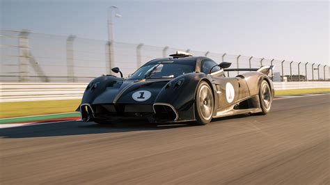 2022 Pagani Huayra R First Drive: Riding Dragons Shouldn’t Be So Easy