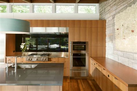 Midcentury lake house gets a dramatic transformation in Minnesota