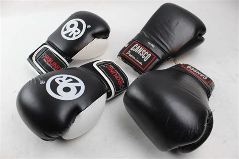 9round, Cansco Boxing Gloves, 4 Pieces | Property Room