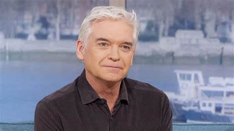 Phillip Schofield gives advice on coming out in heartfelt This Morning ...