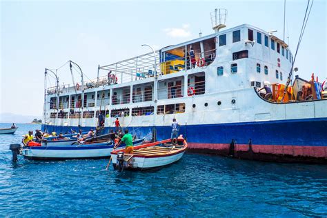 Malawi: The Ilala Ferry Survival Guide - Helen in Wonderlust