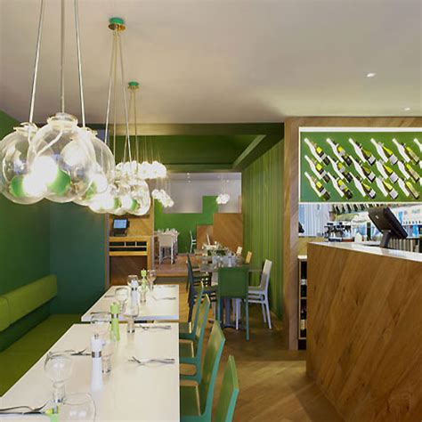 In Design Magz: COZY ELEGANT GREEN RESTAURANT INTERIOR DESIGN