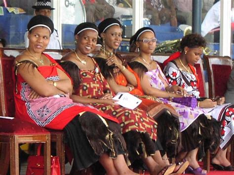 King Mswati III of Swaziland Buys 19 Rolls Royces Worth $ 12m For Wives ...