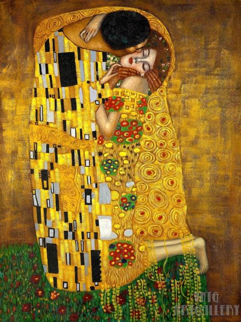 Klimt The Kiss Wallpaper