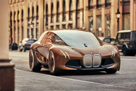 BMW reveals a new film of the BMW VISION NEXT 100 Concept