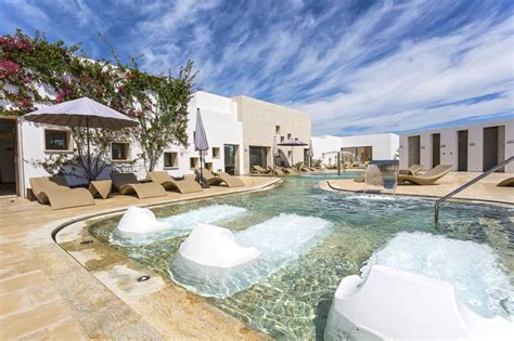 Grand Palladium White Island Resort Ibiza | Travel Club