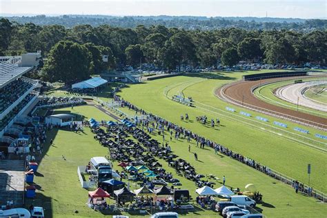 Travel & Parking at Warwick Farm - Australian Turf Club