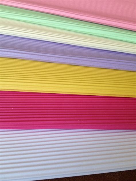 35 Colored corrugated cardboard sheets Pink mint ivory